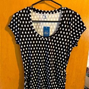 BNWT Ruched Side Scoop Neck Tee